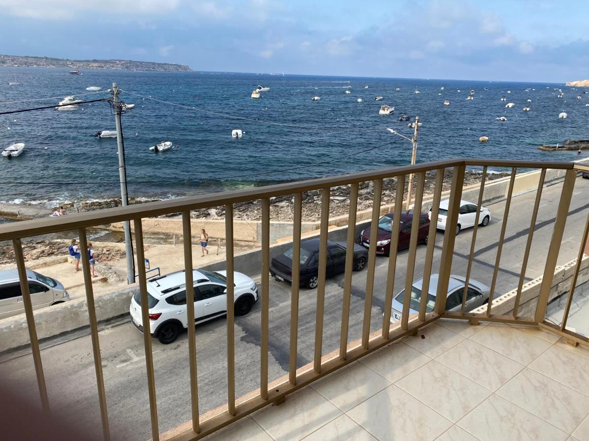 Sea Front Apartment At Mellieha Bay, Malta! Buitenkant foto